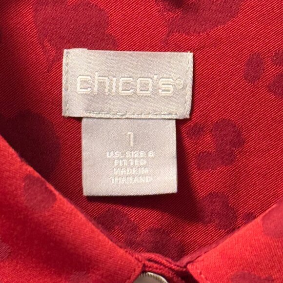 Chicos Red Heart Pattern Button-Up Shirt Size Medium Shirt - Picture 3 of 12